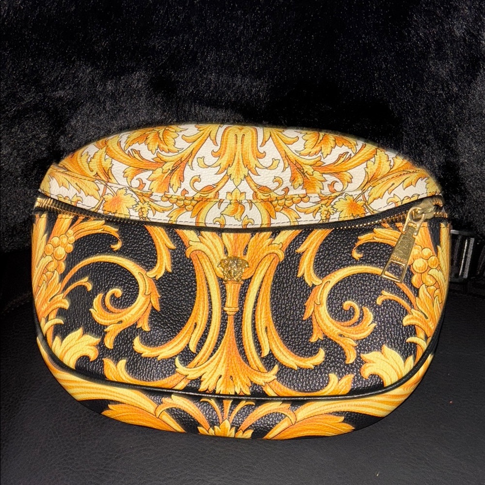 Elegant Versace Black and Gold crossbody Bag